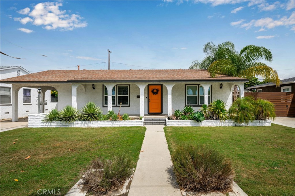 5735 E Wardlow