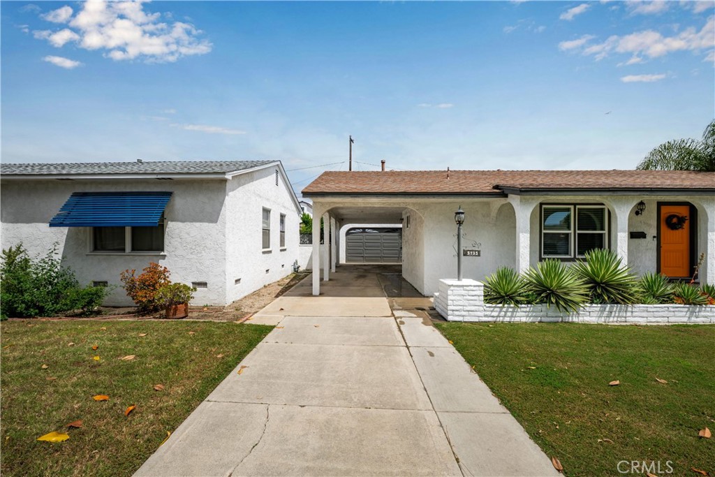 5735 E Wardlow