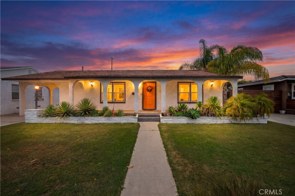 5735 E Wardlow
