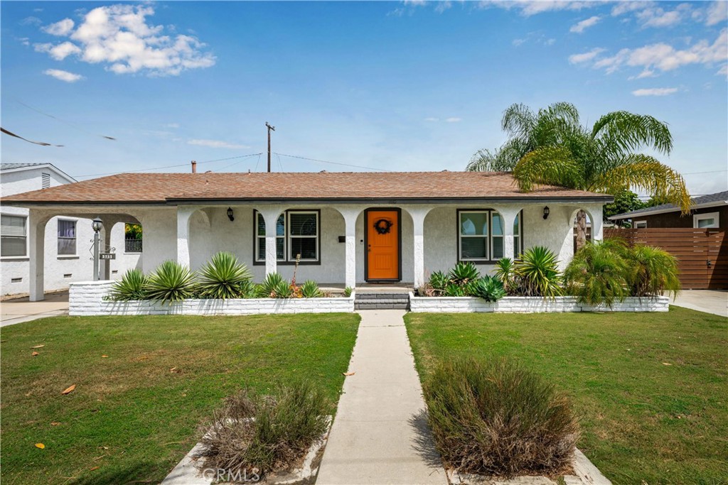 5735 E Wardlow