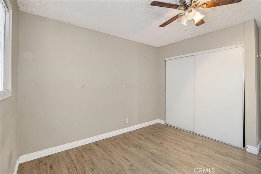2114 Orange