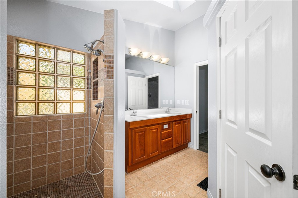6269 MARINA VIEW DRIVE 271
