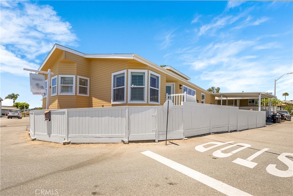 6269 MARINA VIEW DRIVE 271