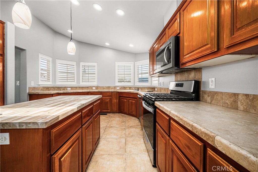 6269 MARINA VIEW DRIVE 271