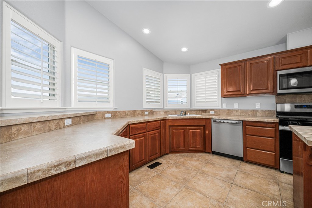 6269 MARINA VIEW DRIVE 271