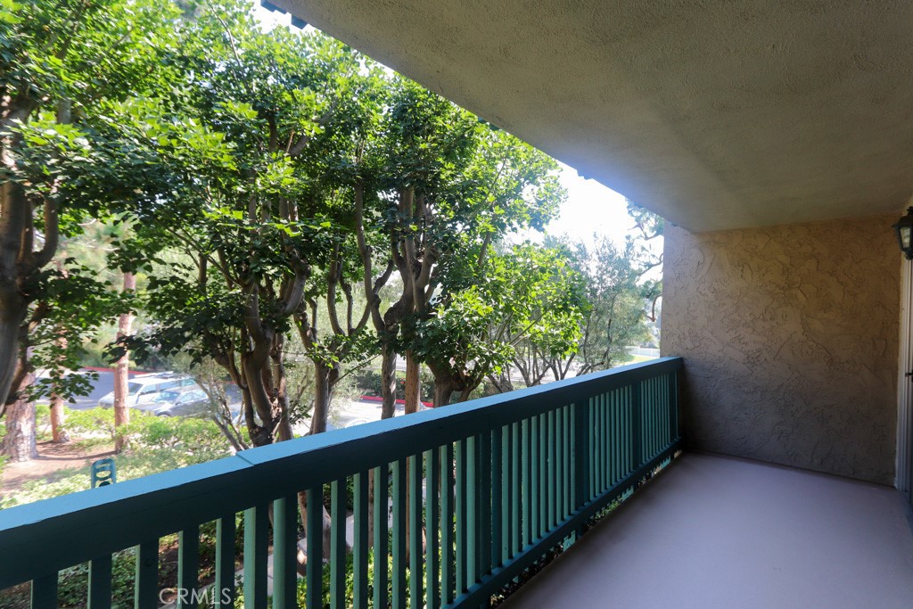 564 N Bellflower Boulevard 218