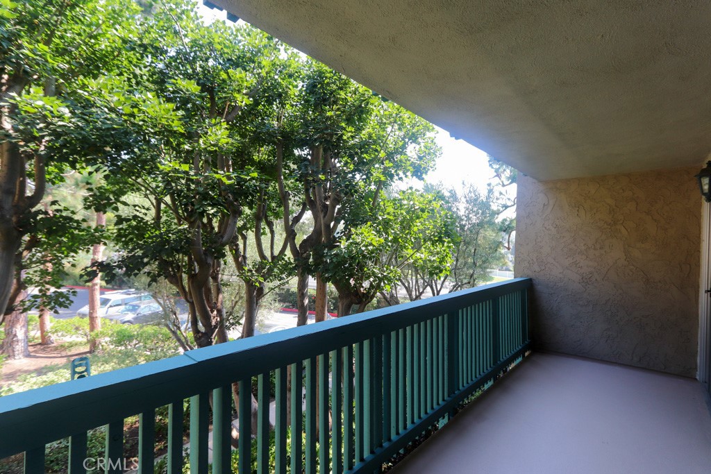 564 N Bellflower Boulevard 218
