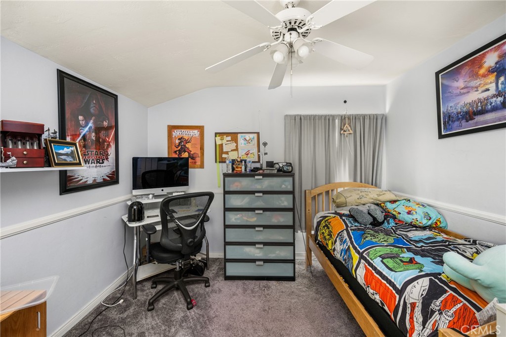 2608 W Palais