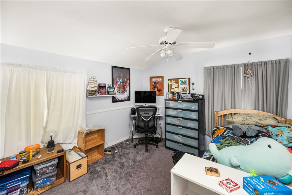 2608 W Palais