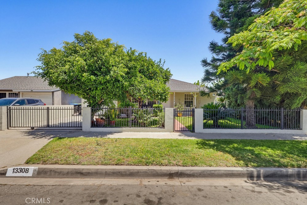 13308 Thistle
