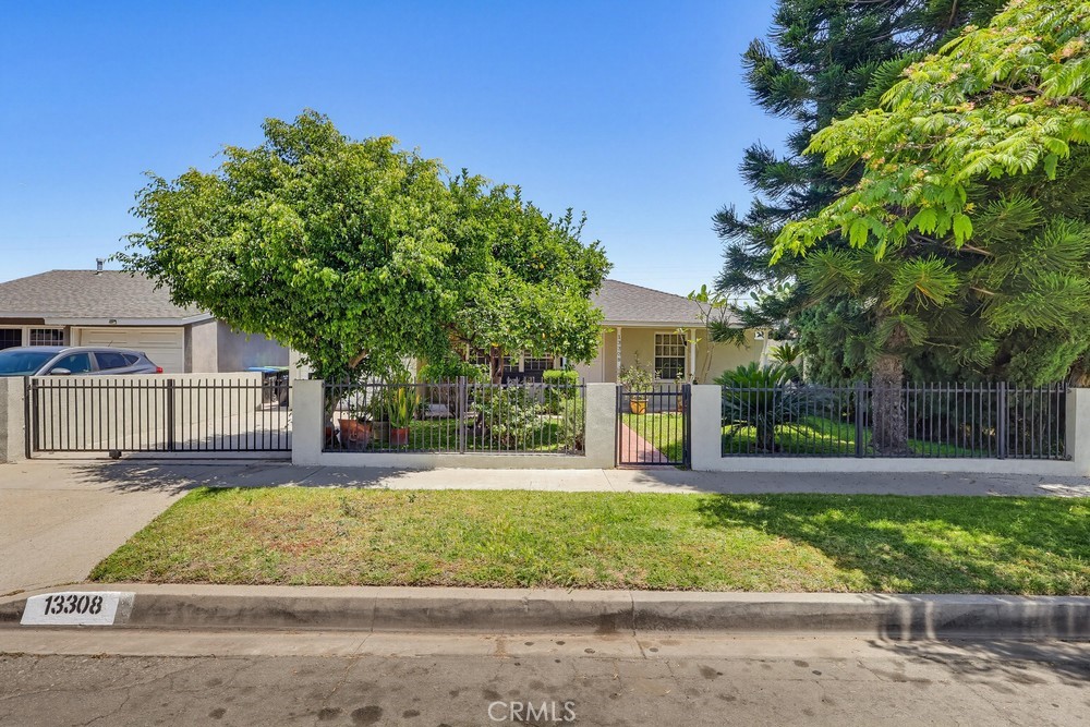 13308 Thistle