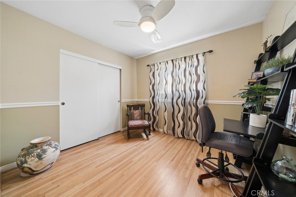 315 E Wilson