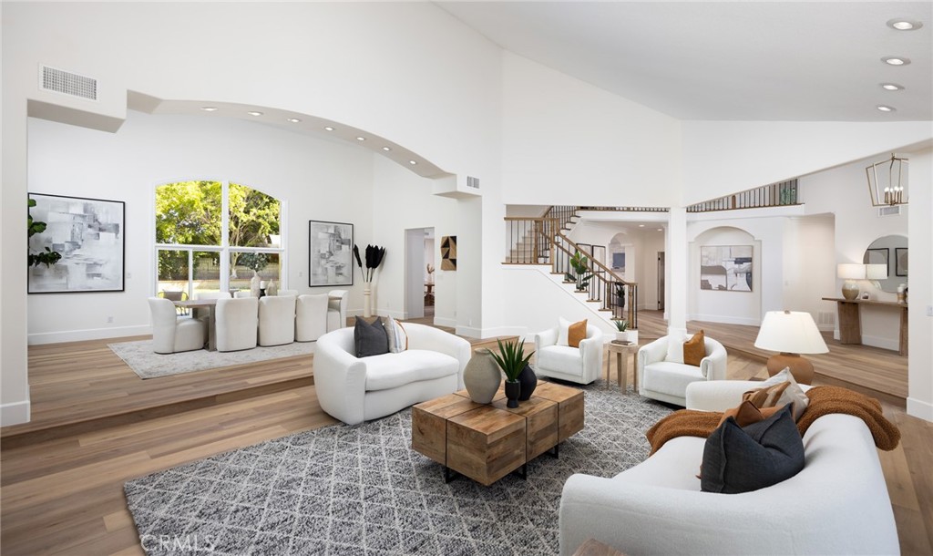 18262 Evergreen Circle