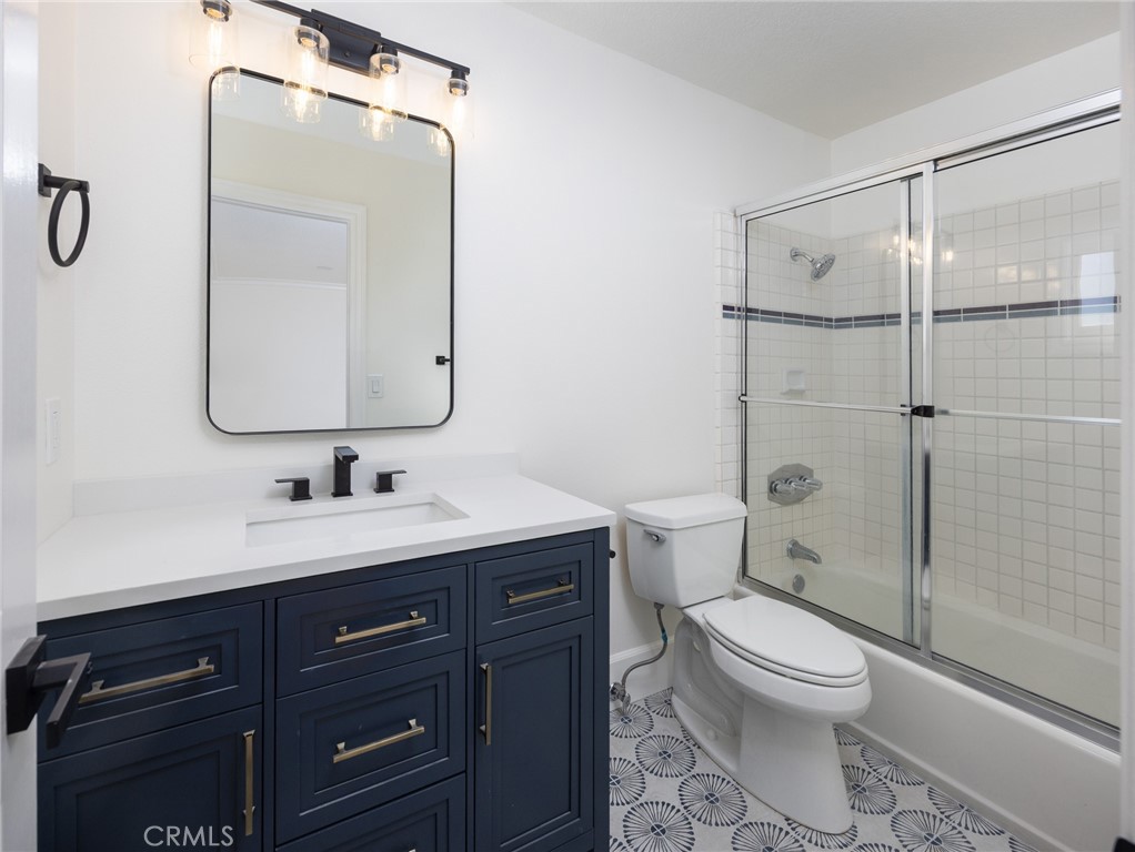 18262 Evergreen Circle