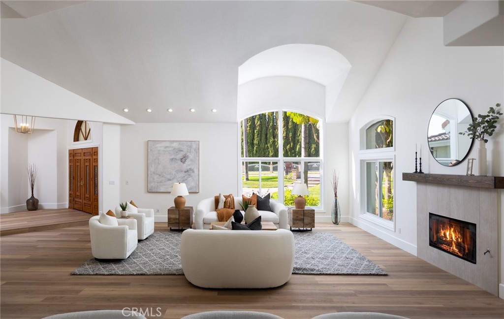 18262 Evergreen Circle