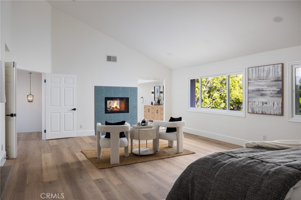 18262 Evergreen Circle
