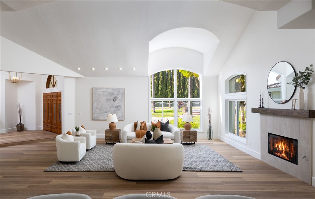 18262 Evergreen Circle