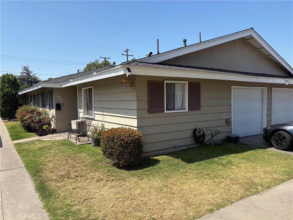 1908 E Rose Avenue