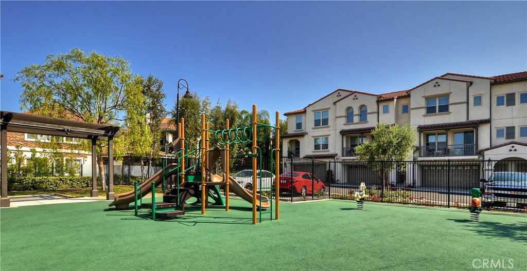 18651 Clubhouse Drive