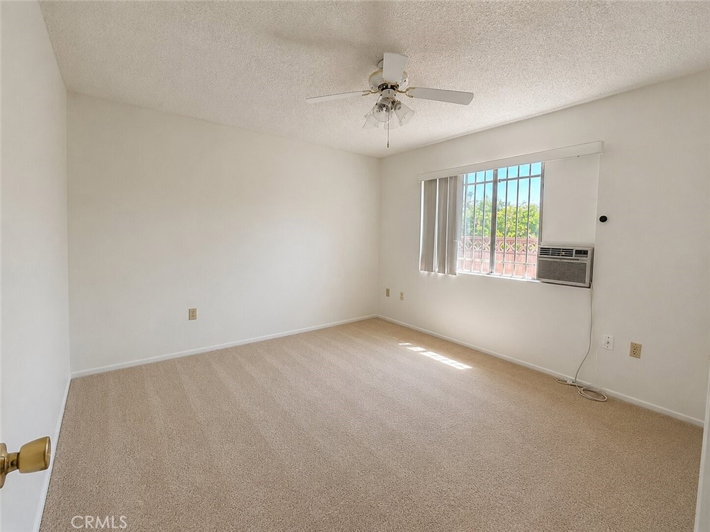 25650 Hartwick