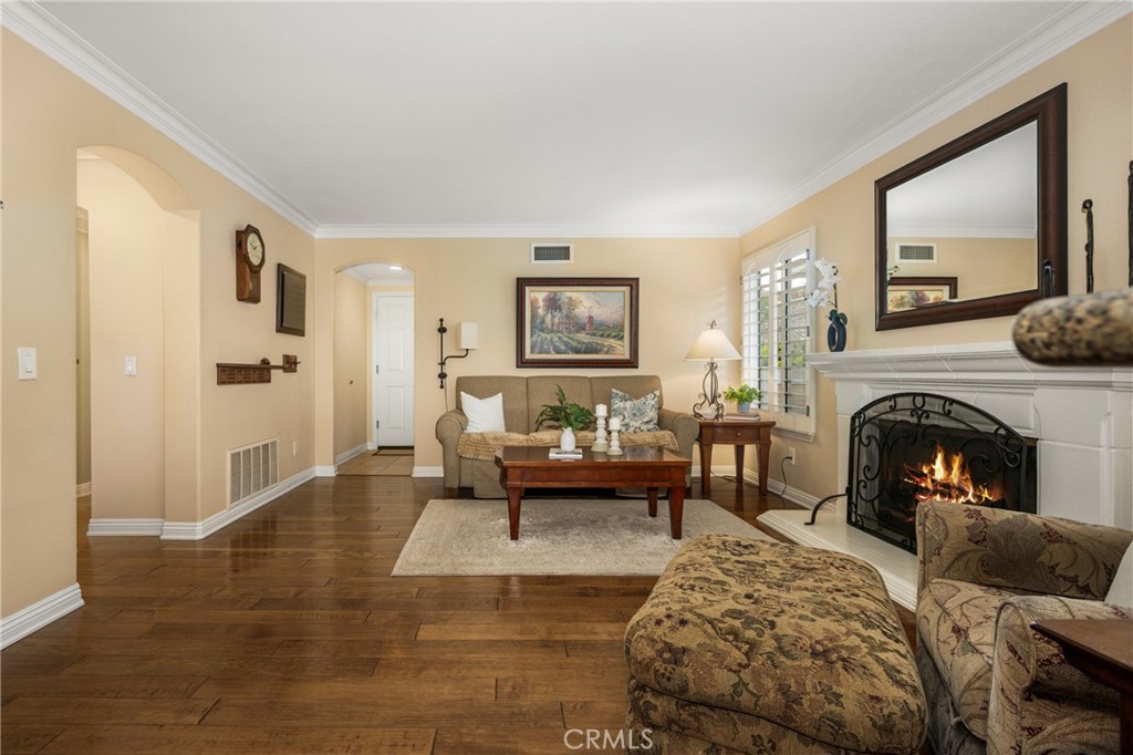 6350 Tiburon Terrace