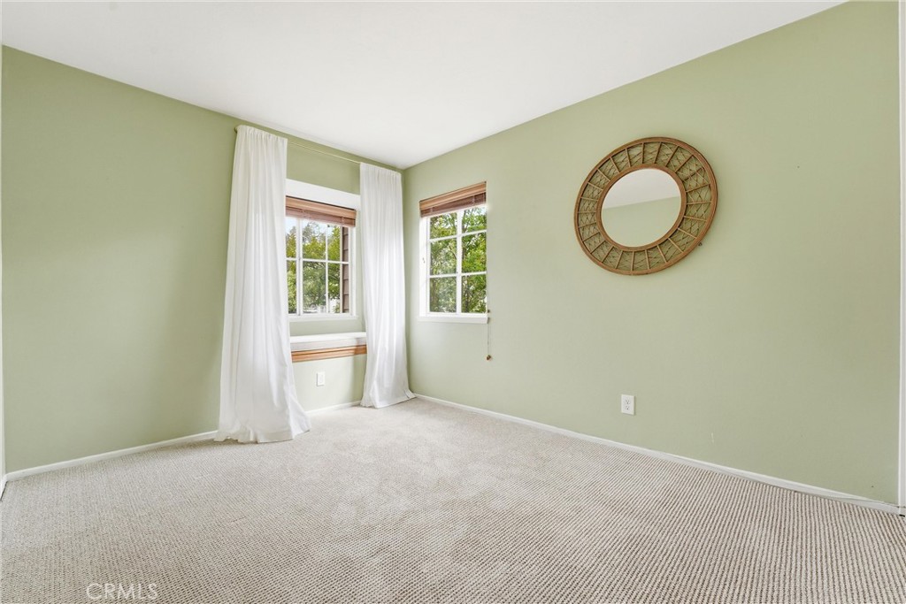 21066 Berry Glen