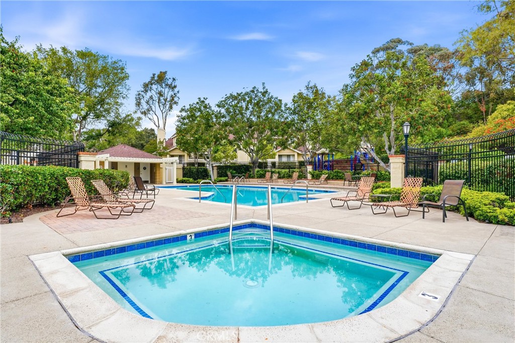 21066 Berry Glen