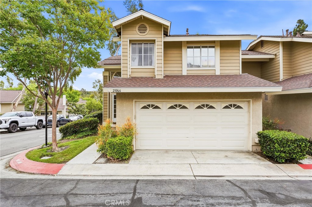 21066 Berry Glen