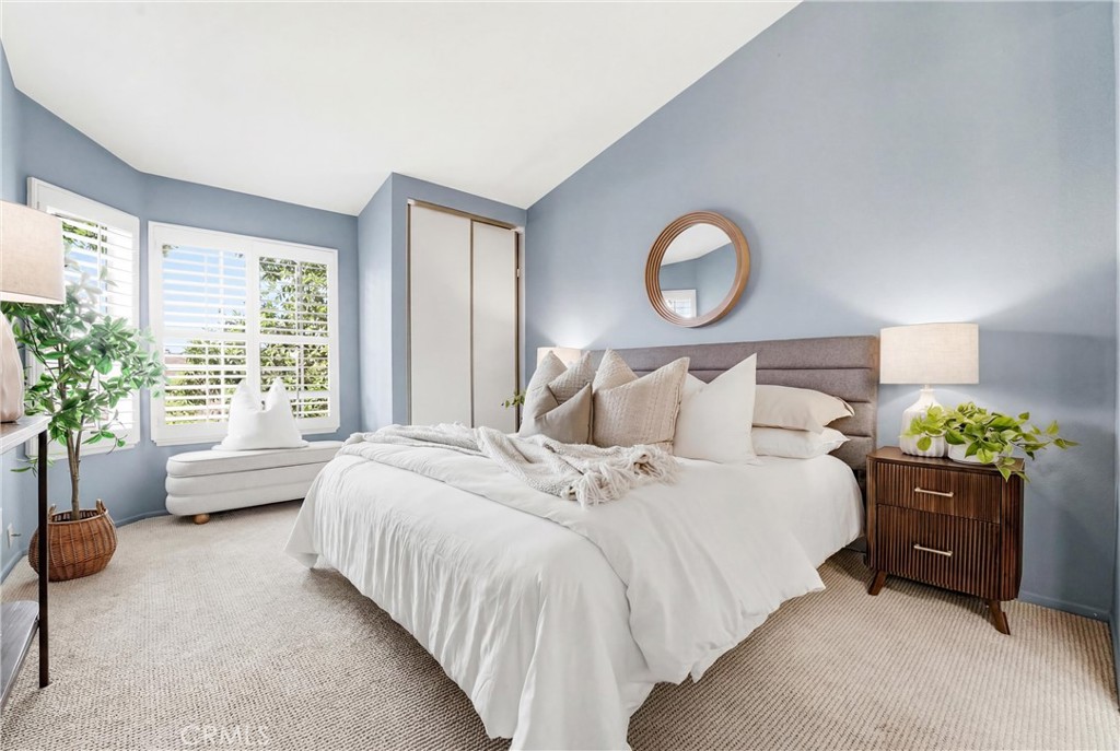21066 Berry Glen