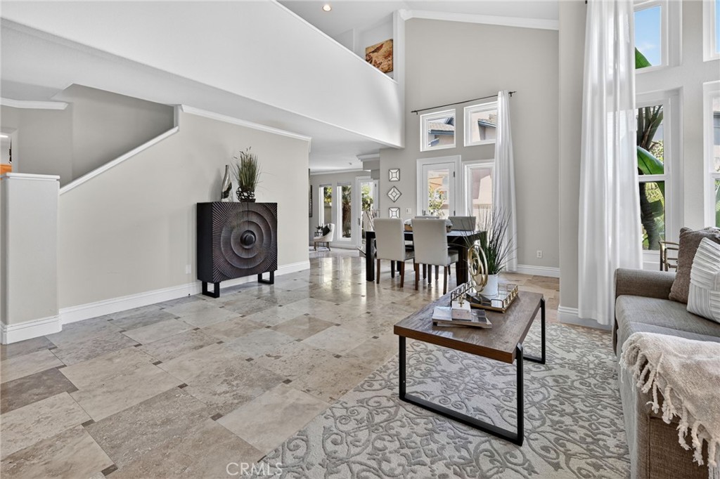 38 CAMERAY HEIGHTS