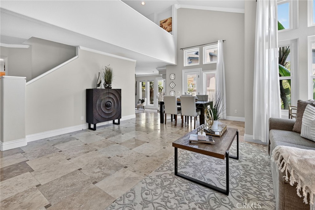 38 CAMERAY HEIGHTS