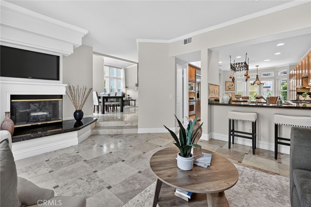 38 CAMERAY HEIGHTS