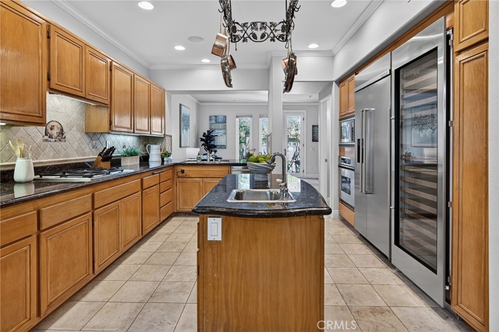 38 CAMERAY HEIGHTS