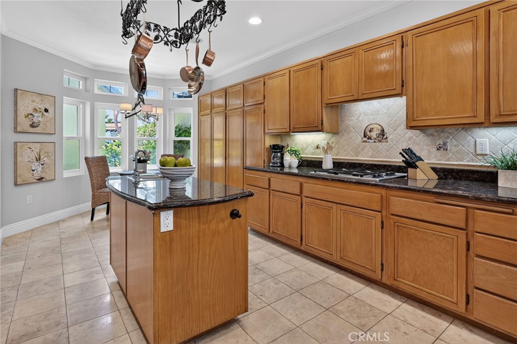 38 CAMERAY HEIGHTS