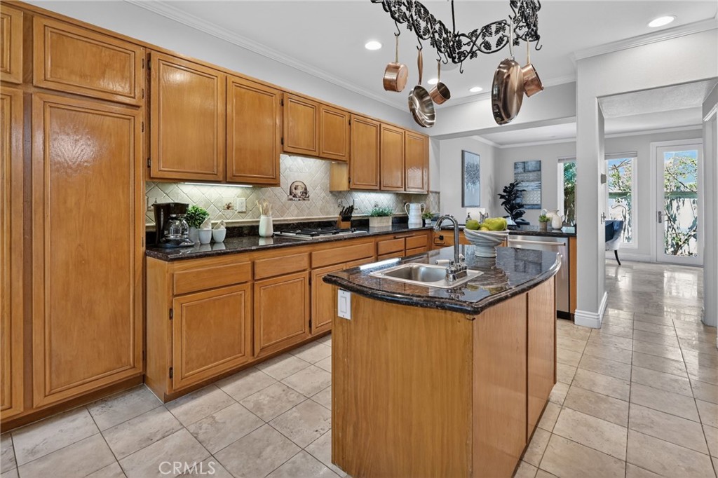 38 CAMERAY HEIGHTS