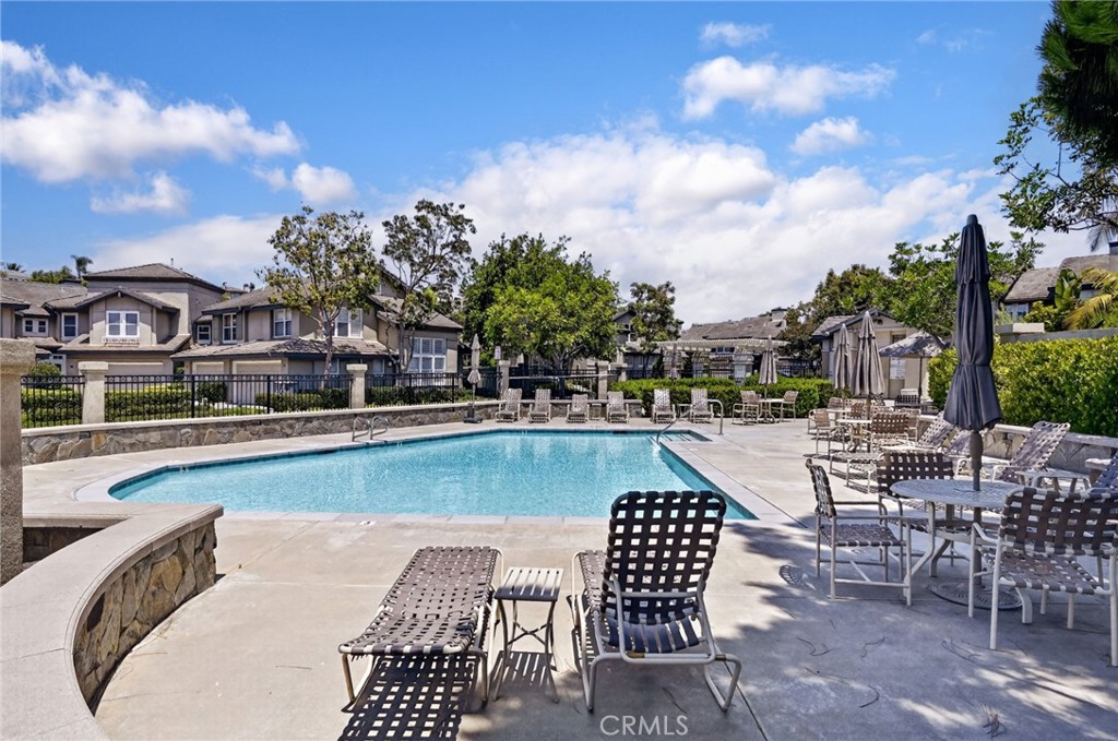 38 CAMERAY HEIGHTS