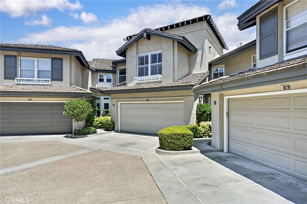 38 CAMERAY HEIGHTS