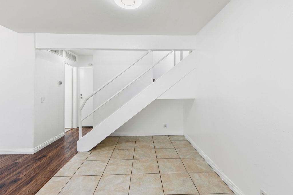 2670 W Segerstrom A