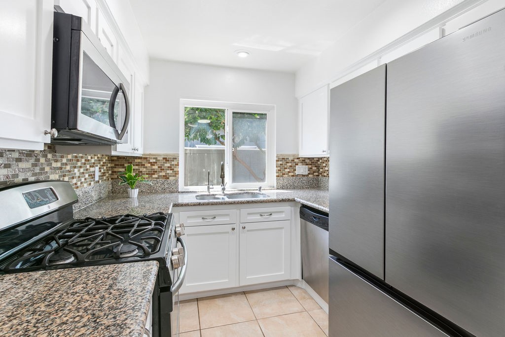 2670 W Segerstrom A