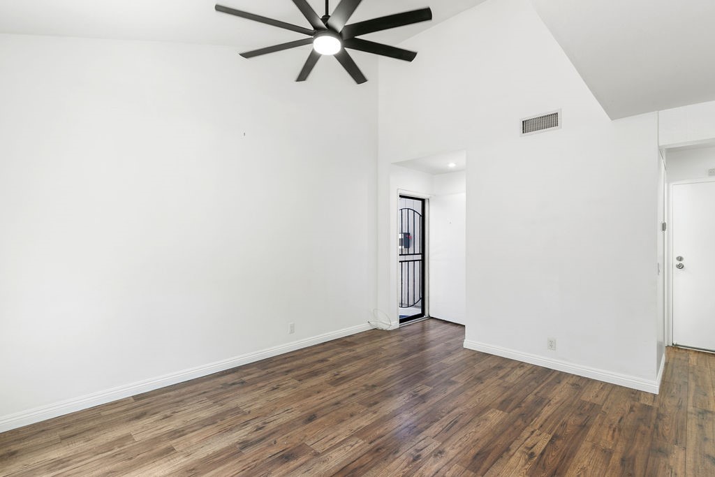2670 W Segerstrom A