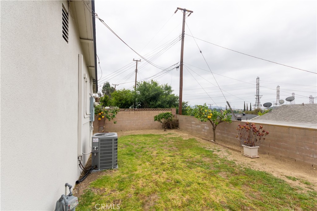 912 San Patricio