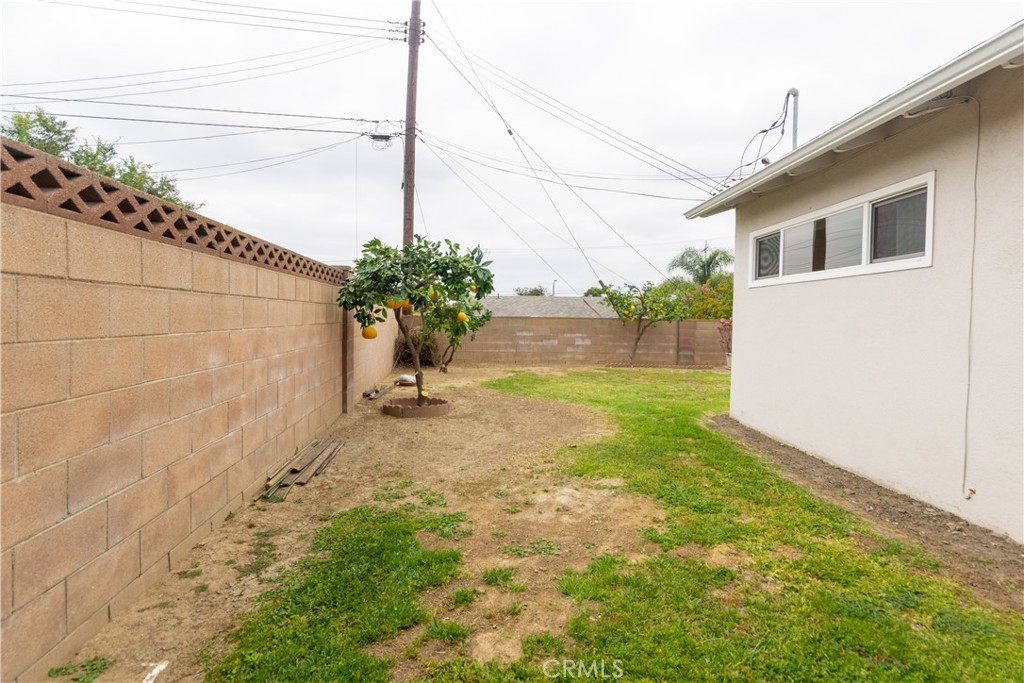 912 San Patricio