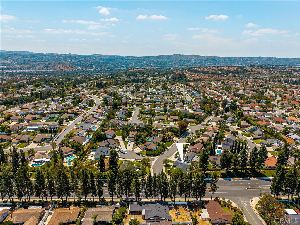 4907 Avenida De Las Estrellas