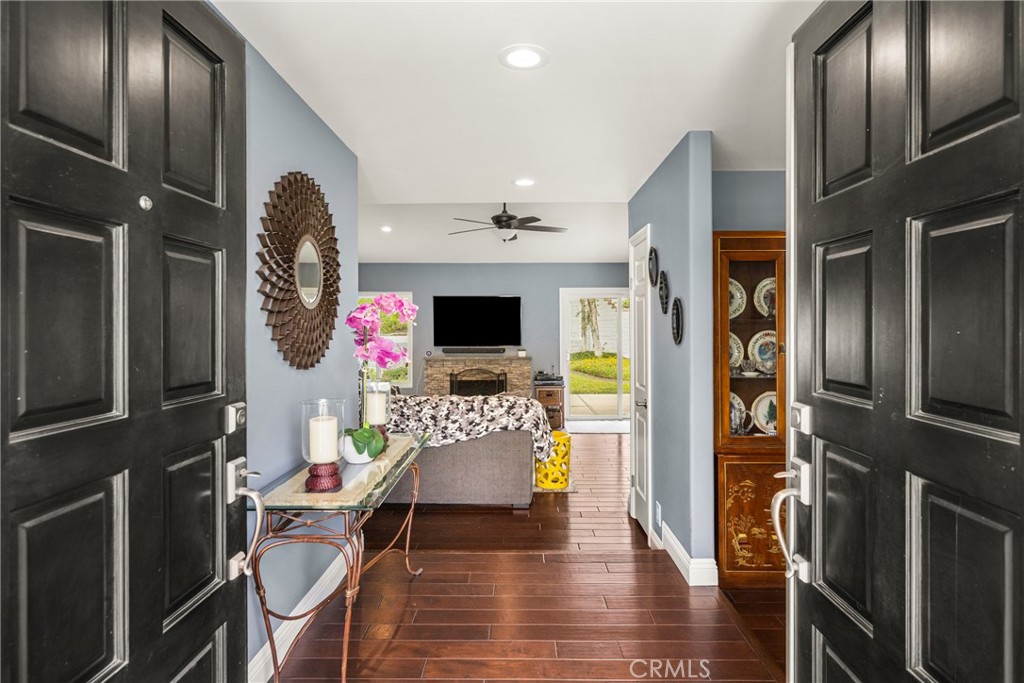 4907 Avenida De Las Estrellas