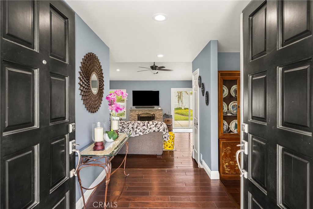 4907 Avenida De Las Estrellas