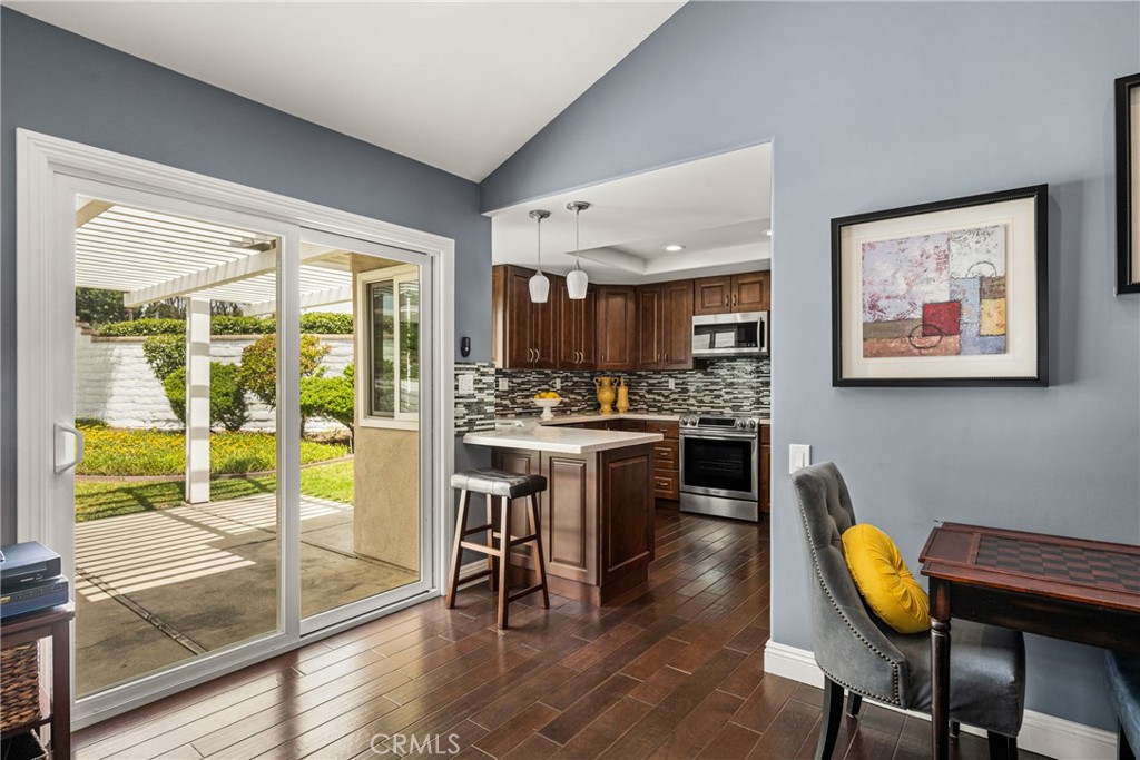 4907 Avenida De Las Estrellas