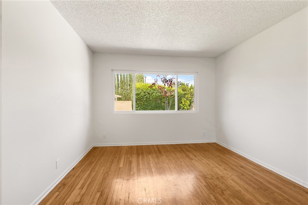 5642 Meinhardt