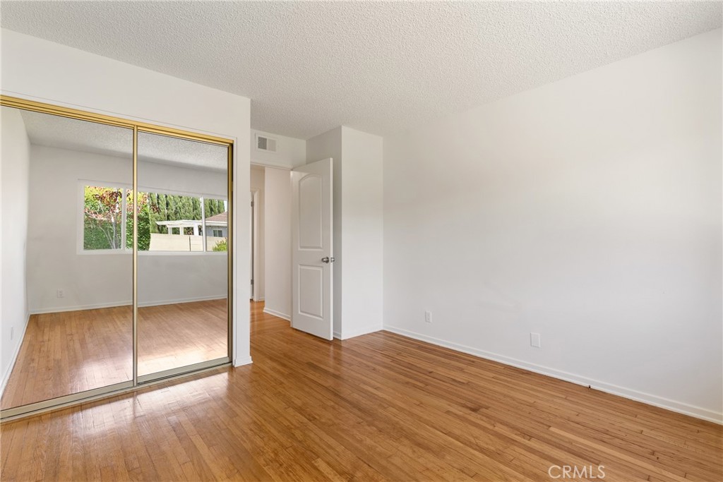 5642 Meinhardt