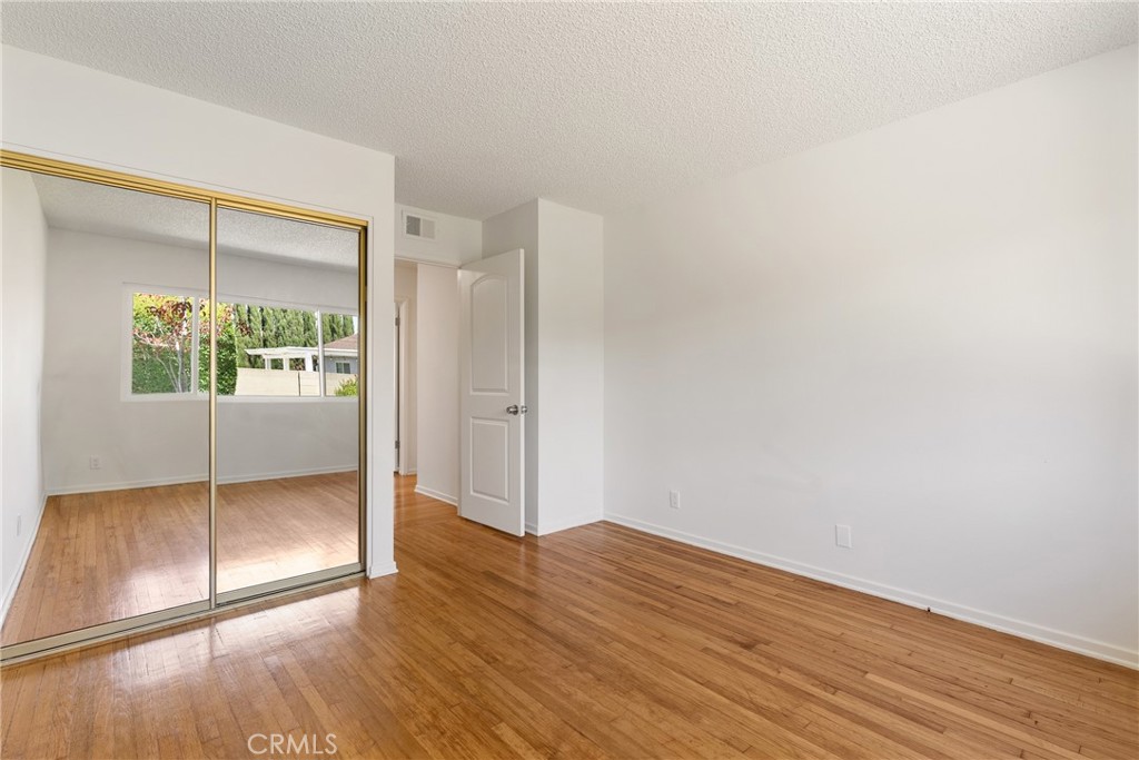 5642 Meinhardt