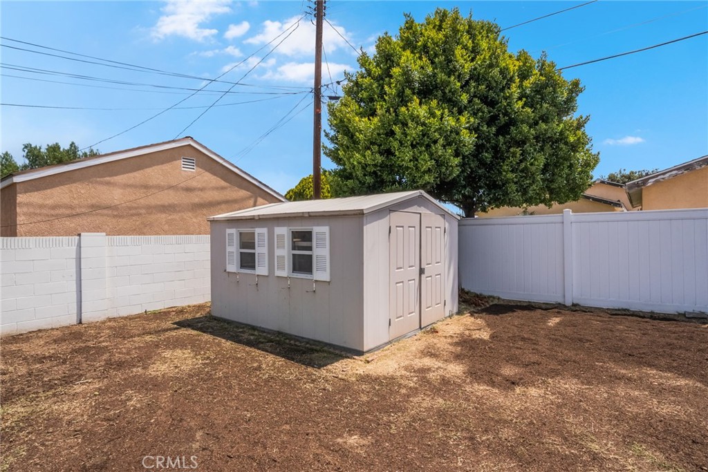 13612 Woodruff Avenue